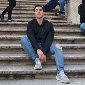 Meet your Posher, Reid